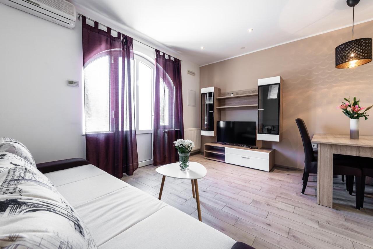 Village apartments Mimi Pridvorje Extérieur photo